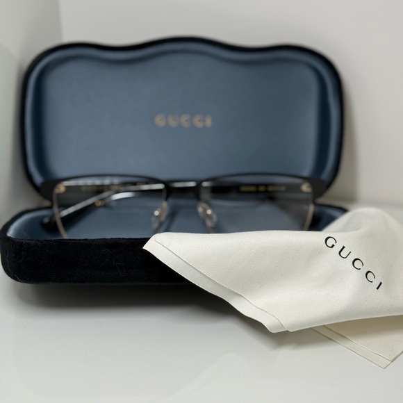 GUCCI GOLD & BLACK FRAME EYEGLASSES STYLE GG03830